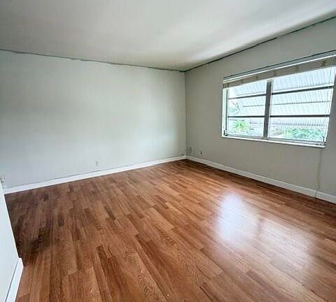 3rd image of 315 7th Avenue S #6B