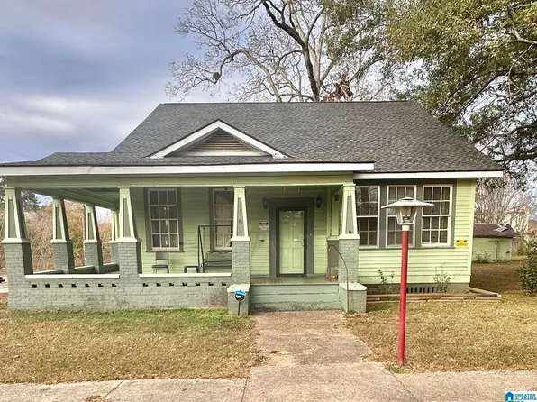 224 West St N, Talladega, AL 35160
