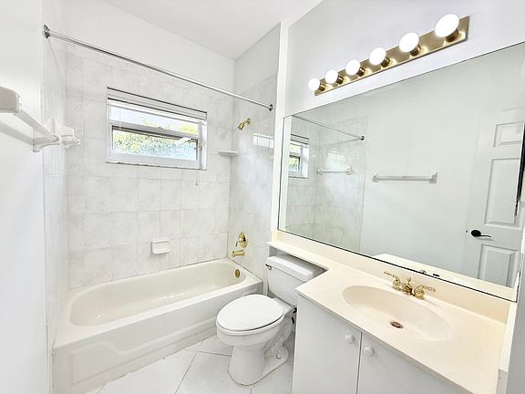 3rd image of 12310 Riverfalls Ct