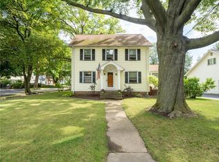78 Cooper Rd, Rochester, NY 14617