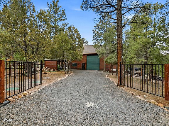 2nd image of 2287 Richenbacher Cir