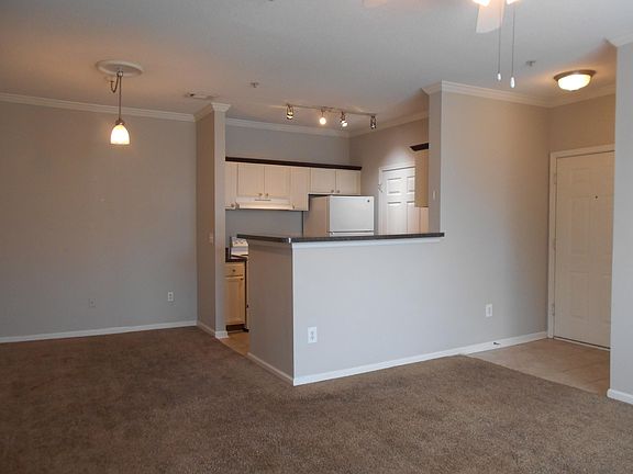 3rd image of 45 Sycamore Ave APT 738