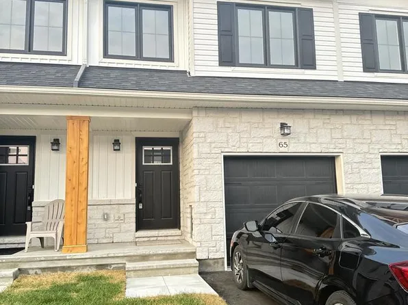 65 Staples Blvd #1, Smiths Falls, ON K7A 0B6