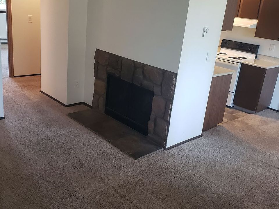 1st image of 6424 Mount Tacoma Dr SW #2