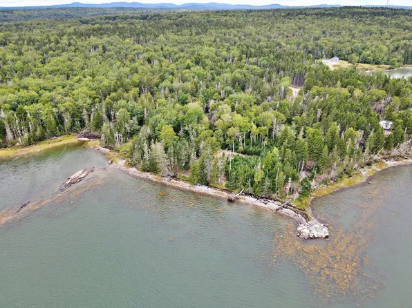 36 Spruce Lane, Steuben, ME 04680