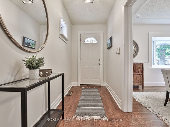 2nd image of 24 Whitewood Rd