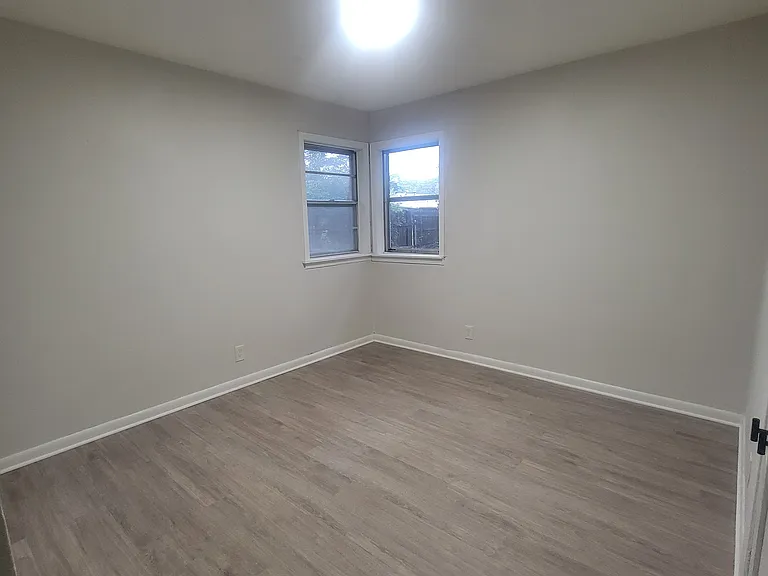 103 Old Bastrop Rd — Photo 3
