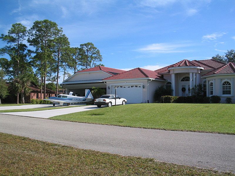 1st image of 6921 Circle Dr