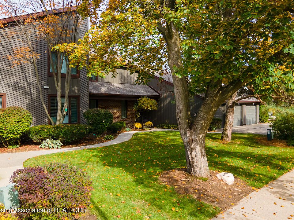 1st image of 1252 Chartwell Carriage Way N