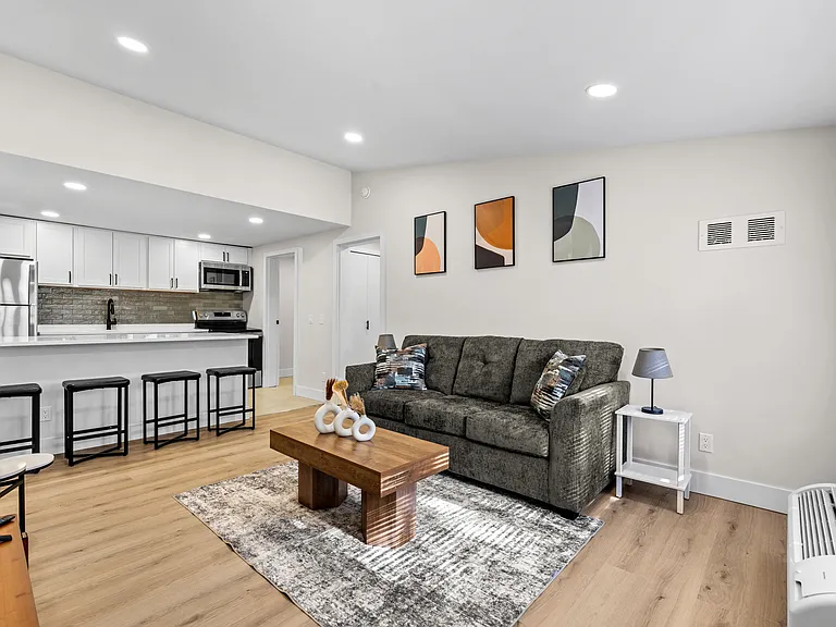 Heathmore Villas Apartments — Photo 1