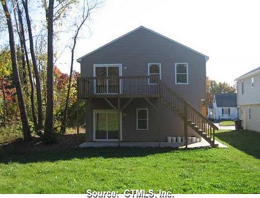 2nd image of 115 Alden St