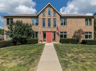1502 1st Ave APT 1, Coralville, IA 52241