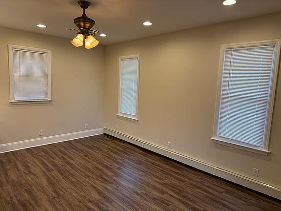 2nd image of 500 Rancocas Ave APT A