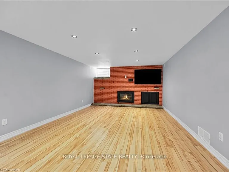 221 Gray Rd #B — Photo 13