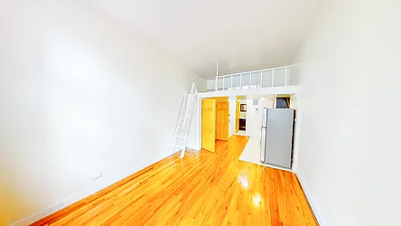 Rented by SAFEGUARD REALTY PARTNERS LLC