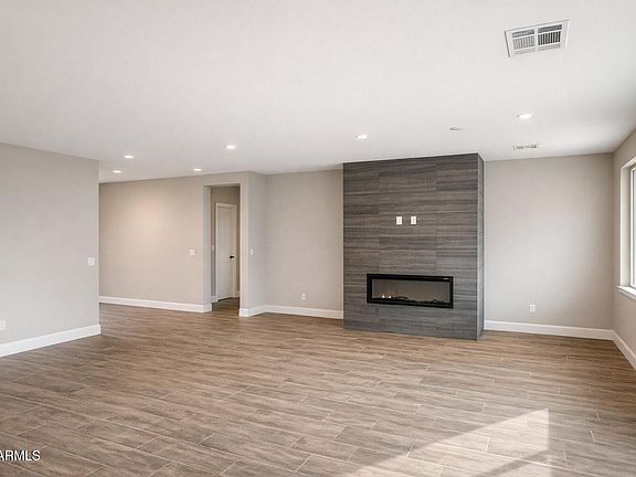 5th image of 1015 Lee Mountain Road