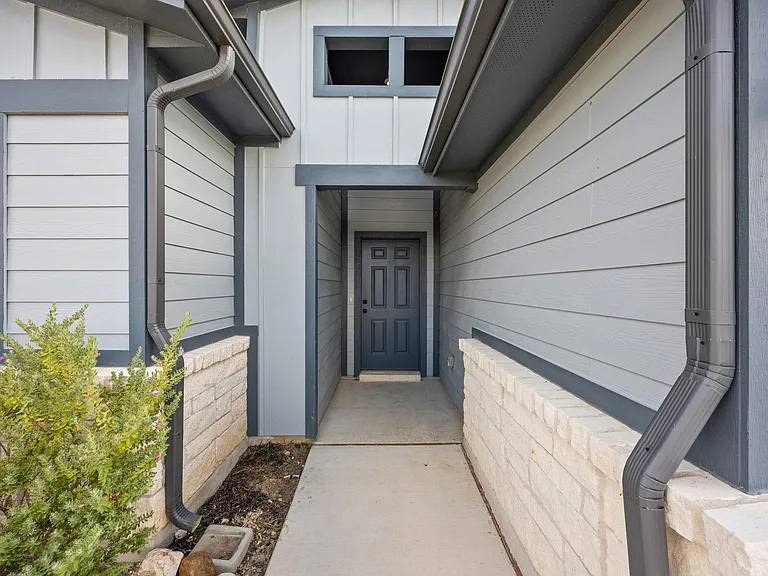 20104 Travis Dr #A — Photo 2