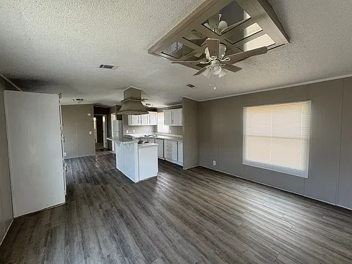 Floor plan 376