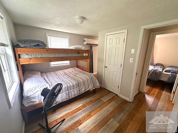 4th image of 628 King Carswell Rd