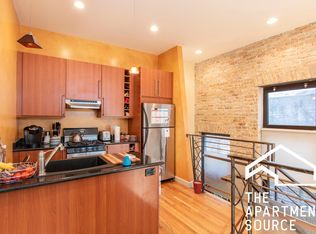 1128 Florence Ave #TCCNVSAH4, Evanston, IL 60202