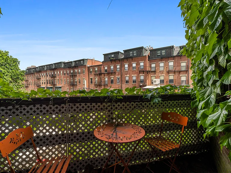 45 Rutland St #3 — Photo 15