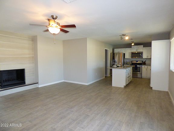 4th image of 4420 W Sierra St