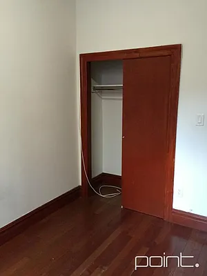 Rented by Point NYC | media 23