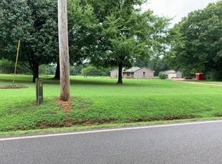 164 Beartown Rd, Loretto, TN 38469
