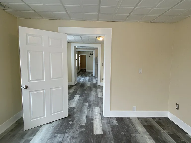 3 Negus St #3L — Photo 12