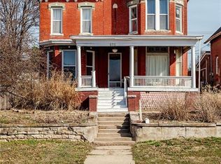 605 Atchison St, Atchison, KS 66002