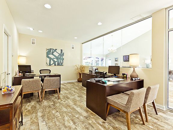 4th image of 8098 Ravens Crest Ct #B122-202