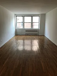 Rented by Smart NY Realty LLC