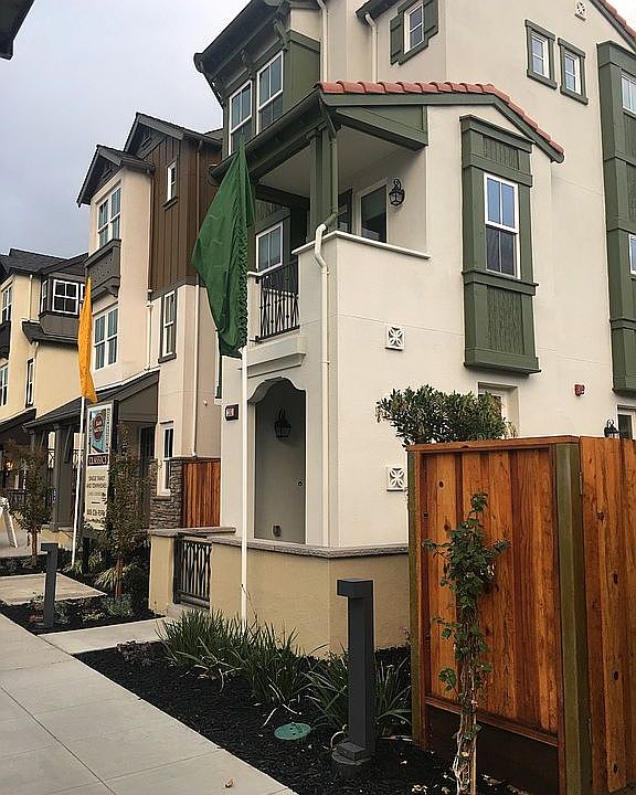 1st image of 100 Tilton Ave #1