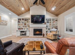301 Arlington Park Dr, Hot Springs, AR 71901