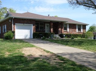 851 Grays Chapel Rd, SOUTHSIDE, TN 37171