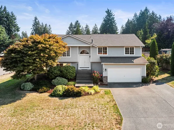 12513 204th Avenue Ct E, Bonney Lake, WA 98391