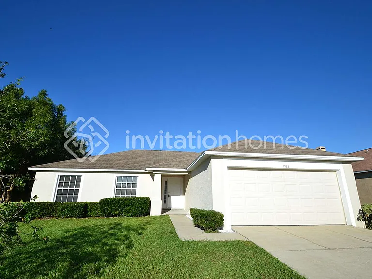 7988 Oak Run Cir — Photo 1