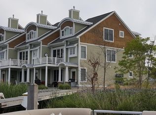 167 Joslin Cove Dr UNIT 167, Manistee, MI 49660