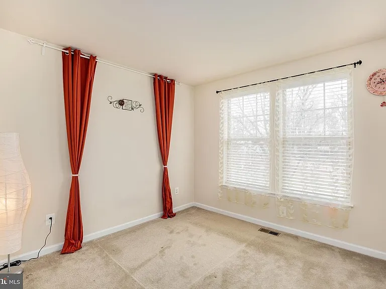 11808 Boland Manor Dr — Photo 17