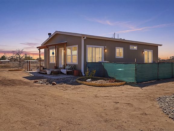 2nd image of 1241 Arrowhead Ranch Rd