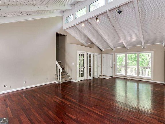 5th image of 1771 Blackwell Rd