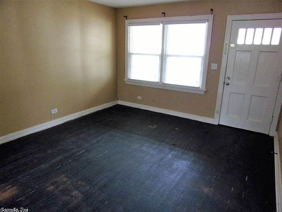 4th image of 2309 Garland Ave