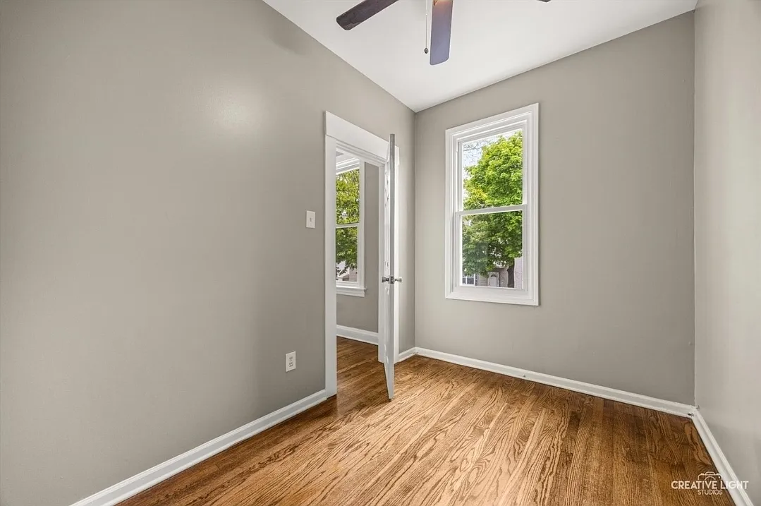 3 bed, 1038 sqft, $1,800 — Photo 3