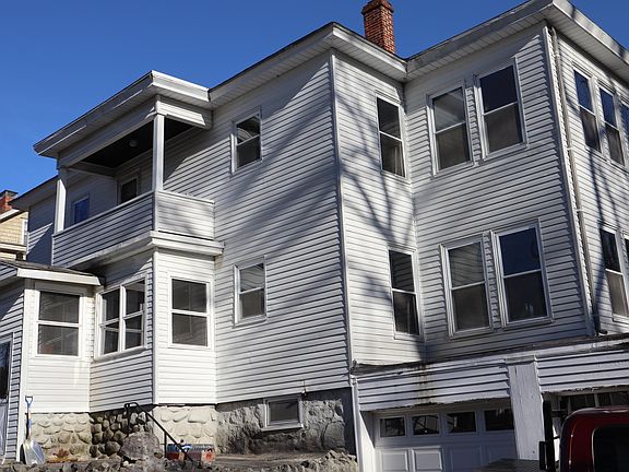 2nd image of 527 Lowell St Floor 2