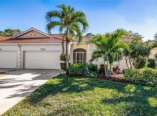 7552 Berkshire Pines Dr, Naples, FL 34104