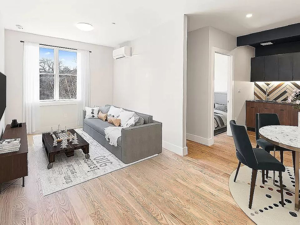 1st image of 598 Myrtle Ave #4BB