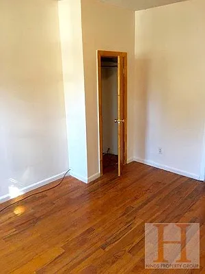 Sold by Hinds Property Group | media 8