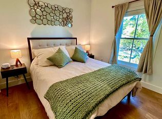 532 E Park Ave #A, Savannah, GA 31401