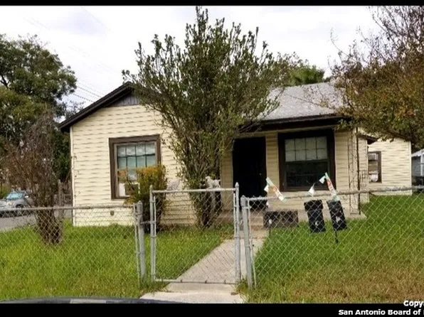 201 BANK ST, San Antonio, TX 78204