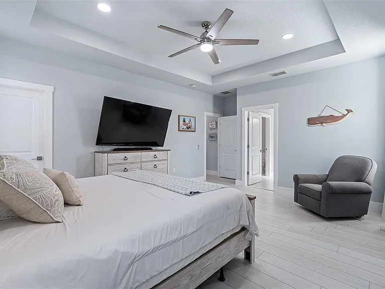 13 Lemay Pl — Photo 33